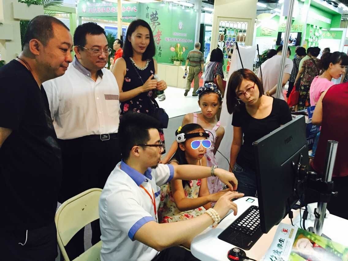 天赋云大脑测评现场