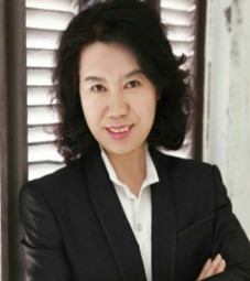 
	国家级心理咨询师 
李雁玲 老师
