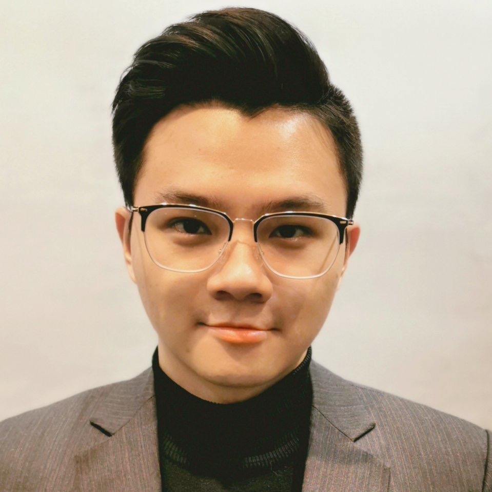 
	项目总监



	陈秉和 先生

