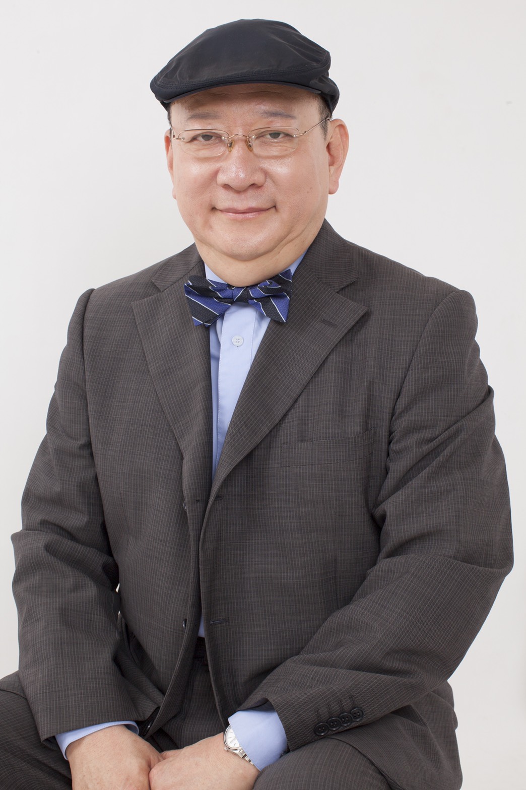 
	联合国注册管理咨询师 

 

	刘邦宁 教授

